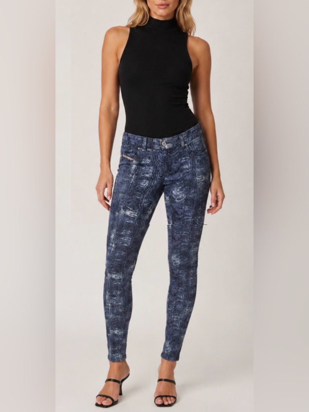 Diesel Livier Super Slim Stretch Jegging Low Waist Blue Wash Women’s Size 28